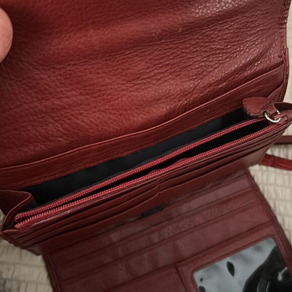 Brighton Red Leather crossbody wallet Bag - Picture 12 of 12